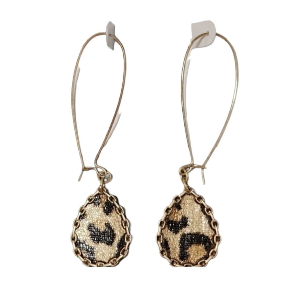 💥4 For $20💥Gold Leopard Dangle Earrings